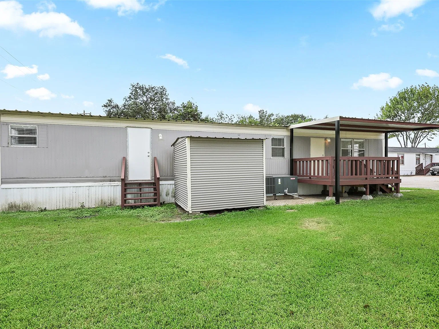 2 bed, 1.0 bath, 720 sqft, $1,400 — Photo 4