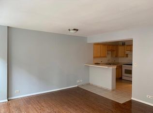 1 E Scott St, Chicago, IL 60610