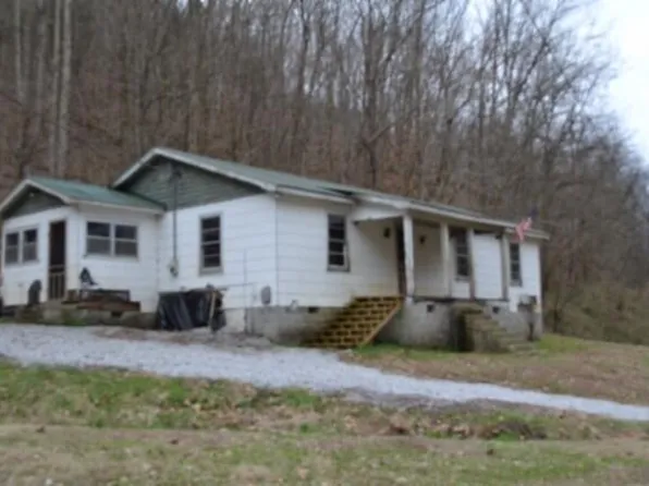 290 Hazel Huffines Ln, Whitleyville, TN 38588