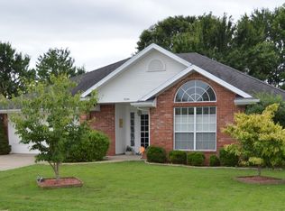3504 E Mockingbird Ln, Rogers, AR 72756