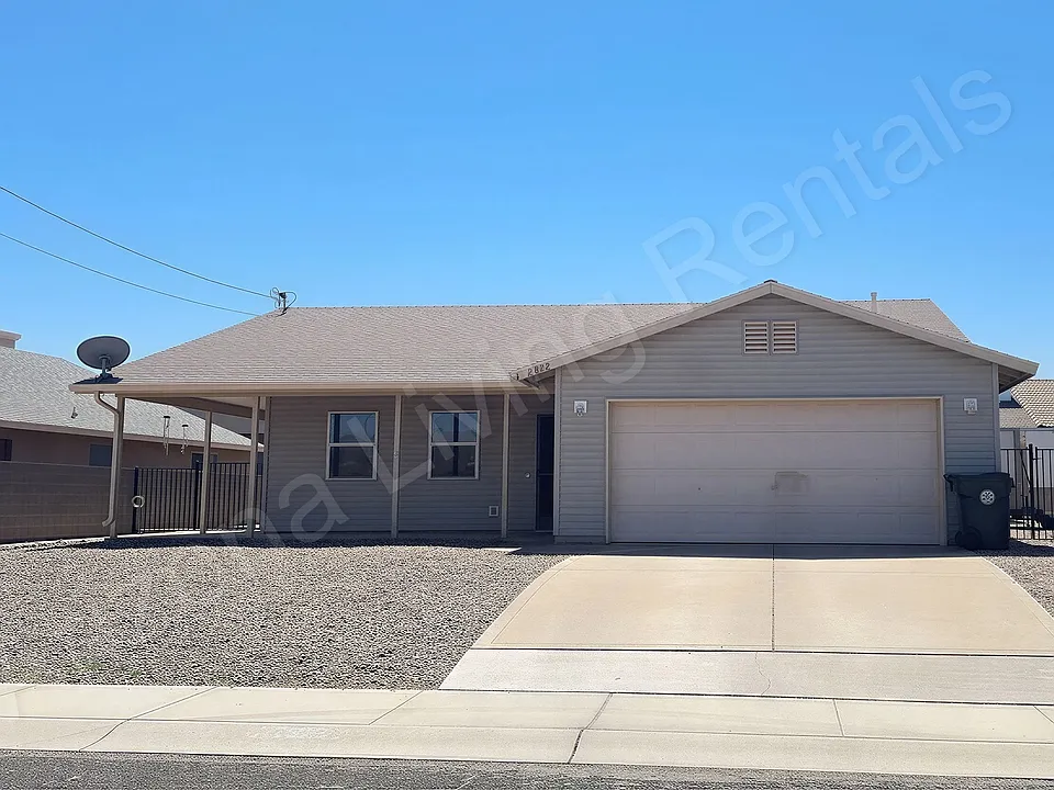 2812 Wallapai Ave
