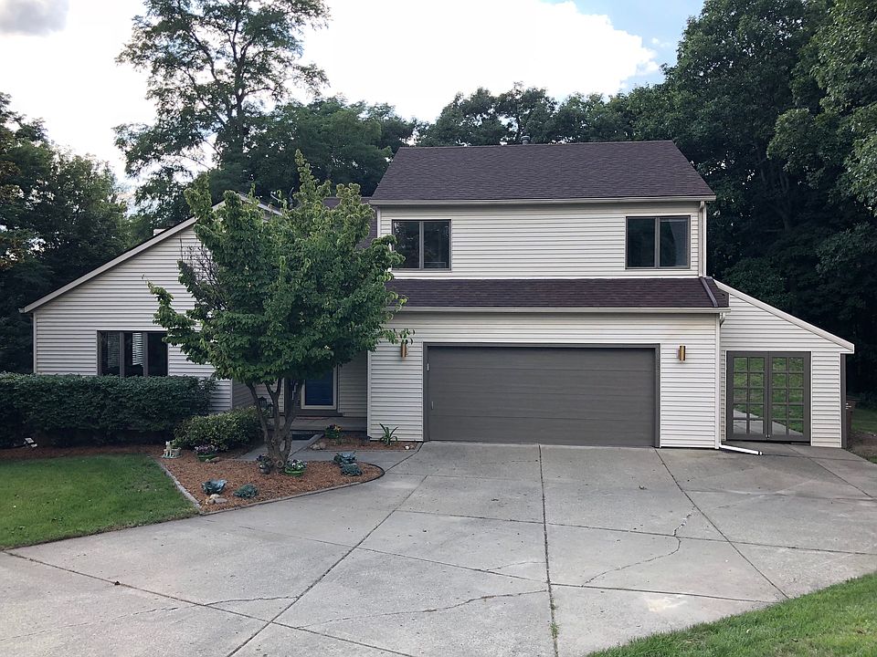 1st image of 10843 Glengary Ct