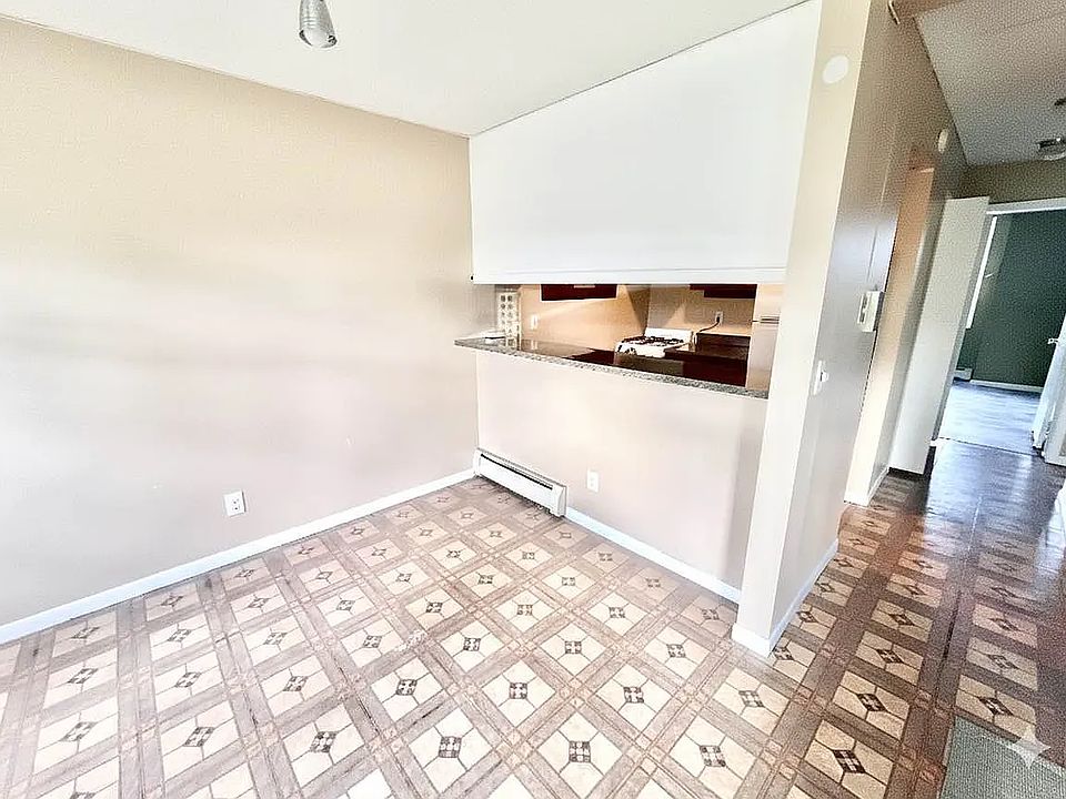 1st image of 1225 Vyse Ave Floor 2