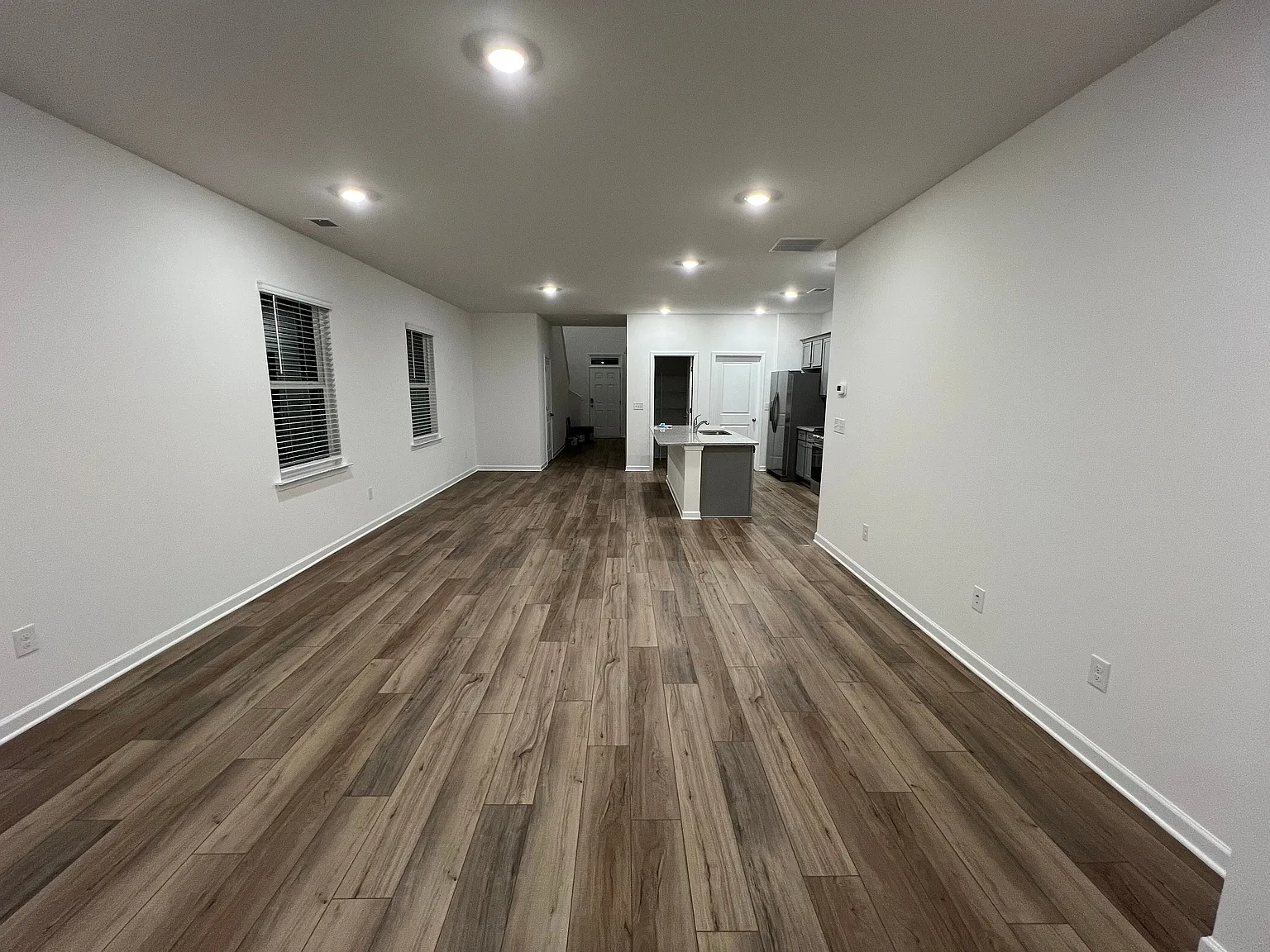 1840 Holmsey Cir SE — Photo 2