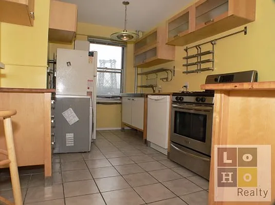 Rented by LoHo Realty | media 11