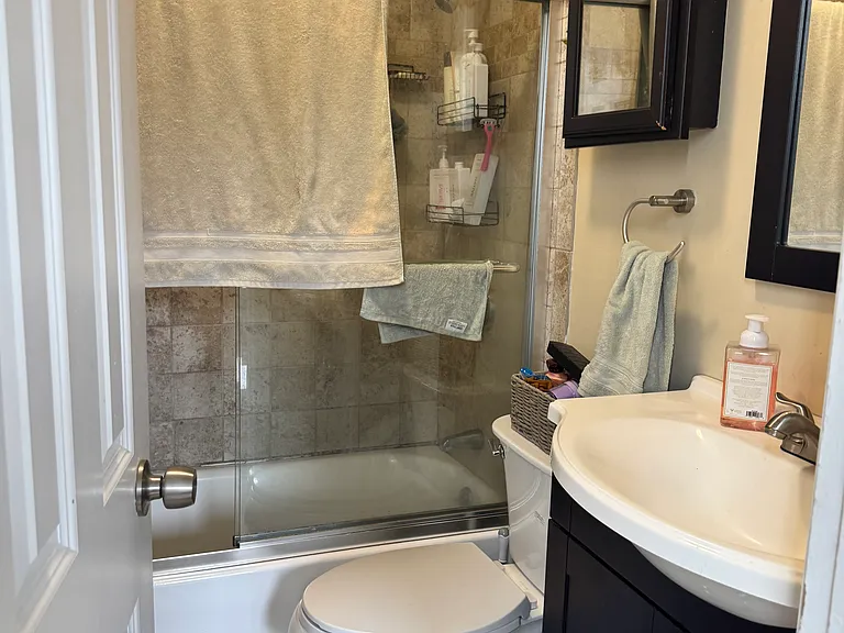 96 W Cedar St #6 — Photo 8