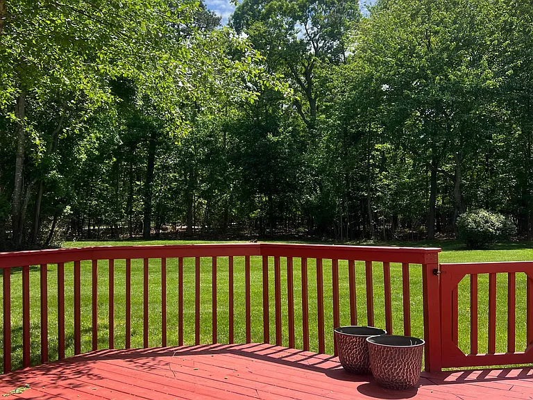 6 Turnberry Ct — Photo 3