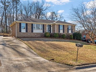 2227 Meloine Ln, Greensboro, NC, 27407
