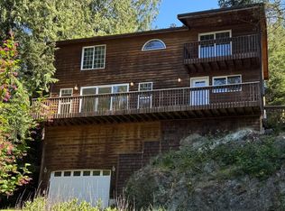 7604 Holiday Blvd, Anacortes, WA 98221