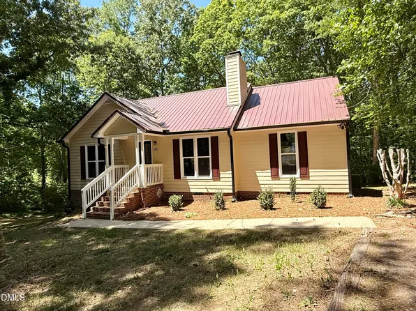 113 Chatham Ct, Clayton, NC 27527