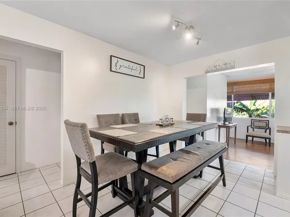 5011 NW 51st St, Tamarac, FL 33319