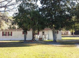 1015 Morris Cir SE, Darien, GA 31305