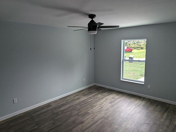 3rd image of 5310 Riverway Dr