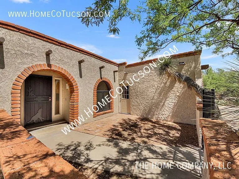 5243 N Stonehouse Pl — Photo 5