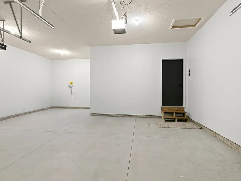 1311 SW 36th St — Photo 23