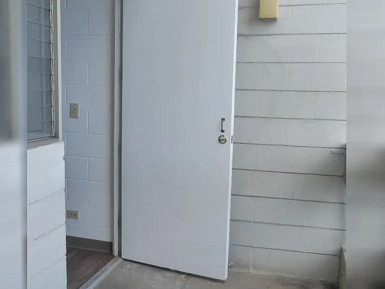 46-270 Kahuhipa St #401 — Photo 6