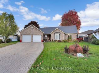 17 Abbey Ln, South Huron, ON N0M1S1