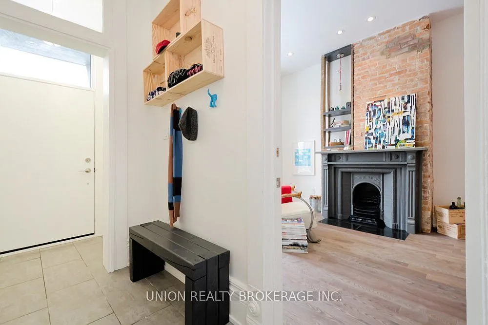 2 bed, $3,500 — Photo 2