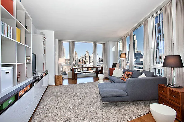 Sold by BLU Real Estate | media 4