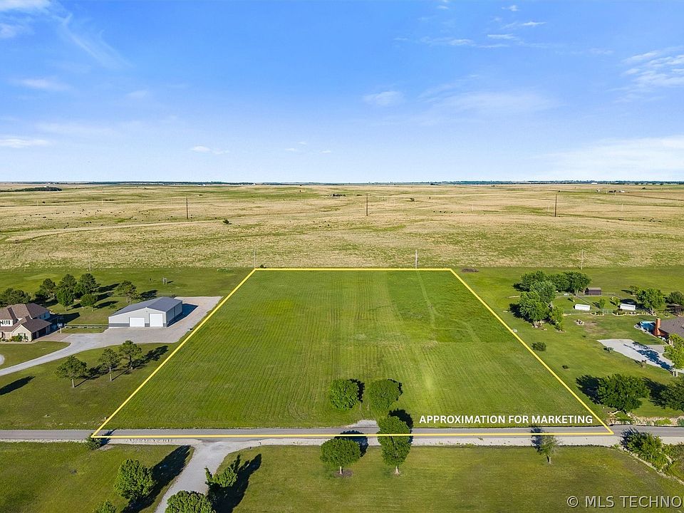 1st image of 17652 N 4013th Dr