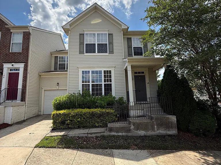 108 Davidson St — Photo 1