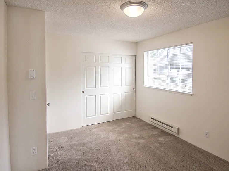 Aspen Glade Apartments — Photo 18