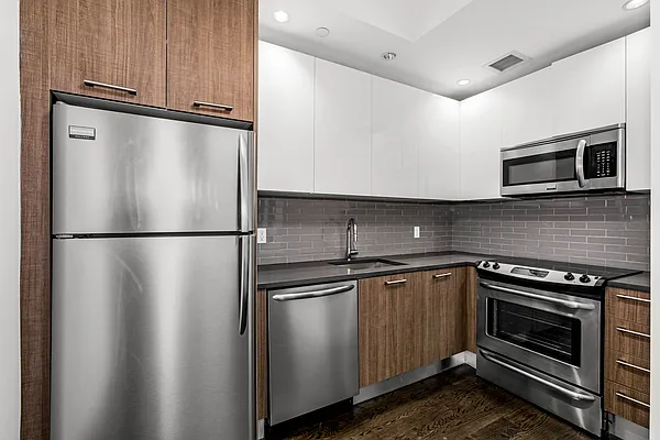 Rented by Compass | media 20