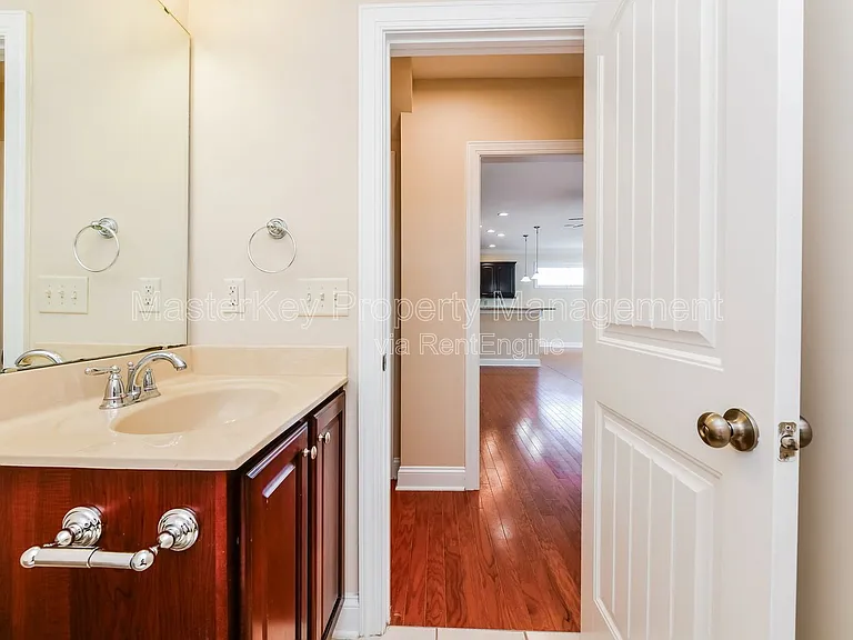 906 Keaton Ridge Ct — Photo 19