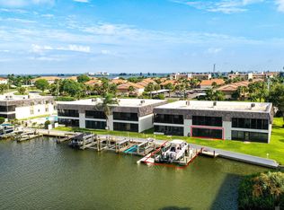 205 S Banana River Blvd APT 102, Cocoa Beach, FL 32931