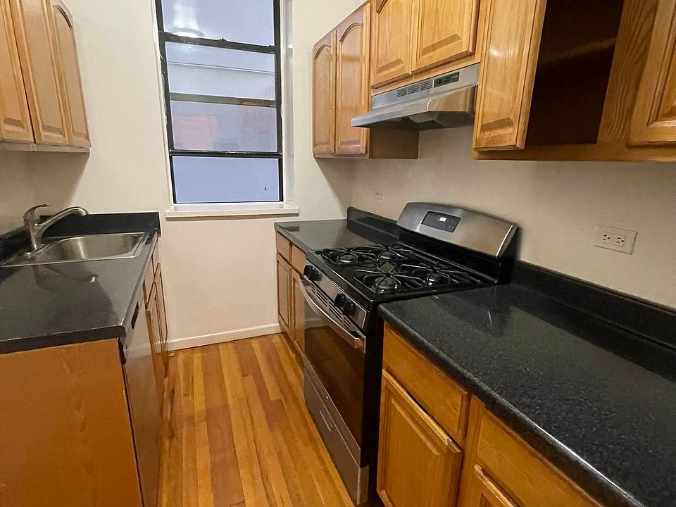 1st image of 31-21 29th St #1