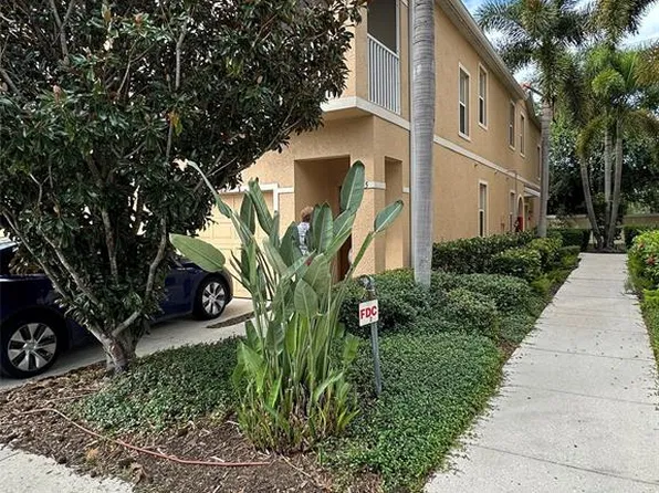 3815 PARKRIDGE CIRCLE #2-203, SARASOTA, FL 34243