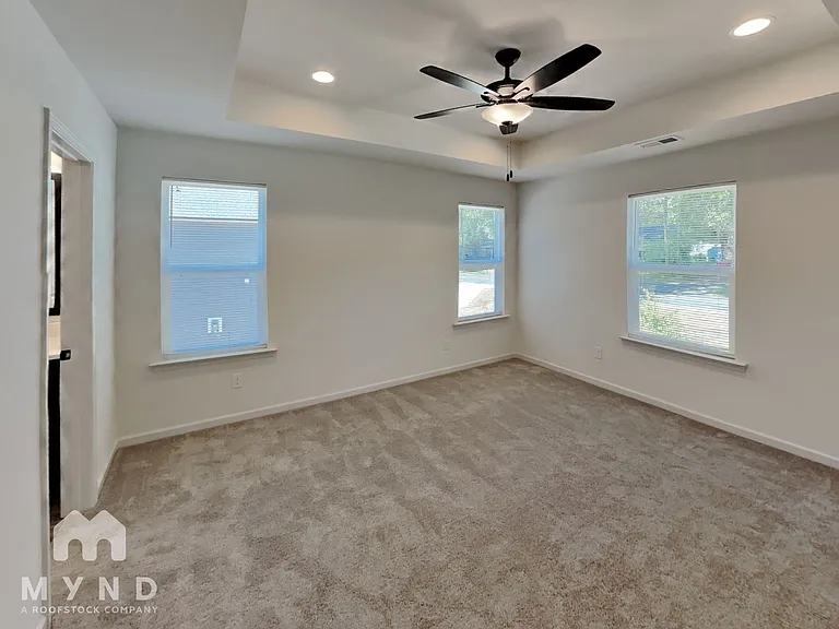 8019 Pleasant Grove Rd — Photo 19