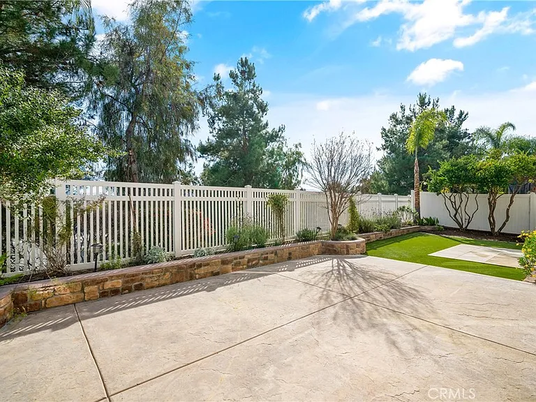 28817 Edenton Way — Photo 46