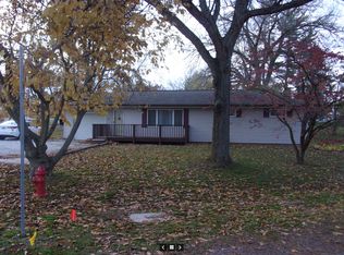 201 N Jefferson St, Astoria, IL 61501