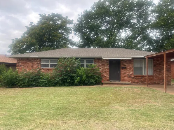703 N 4th St, Weatherford, OK 73096