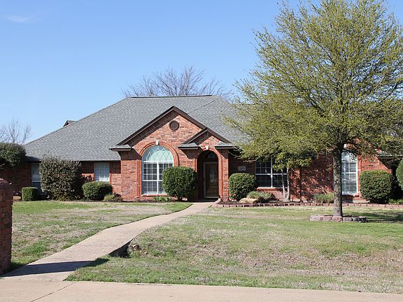 2nd image of 8051 Clark Ct