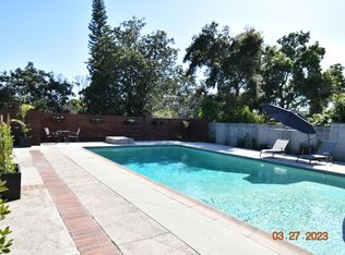 3190 Lombardy Rd, Pasadena, CA 91107