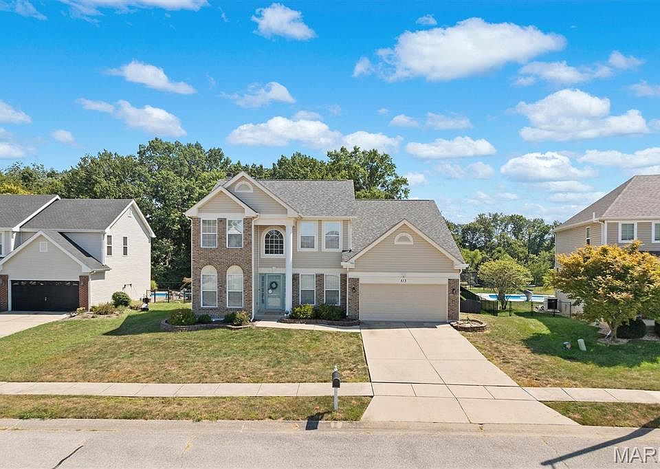 1st image of 513 Frost Ct