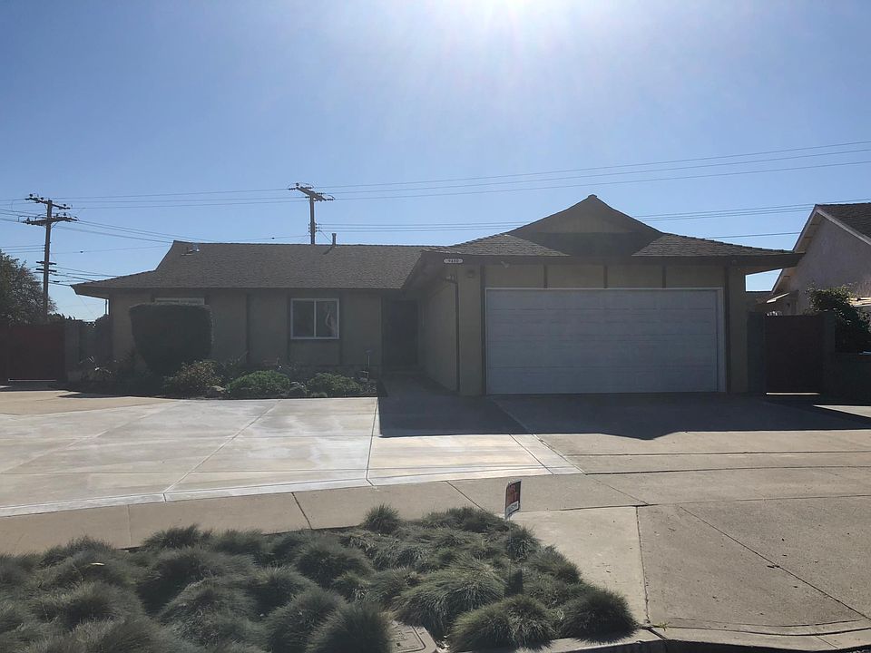 1st image of 9480 Lotus Dr
