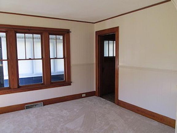 4th image of 29 Holt St