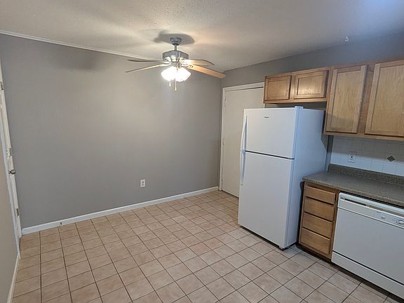 4th image of 6983 Colonial Woods Dr #45