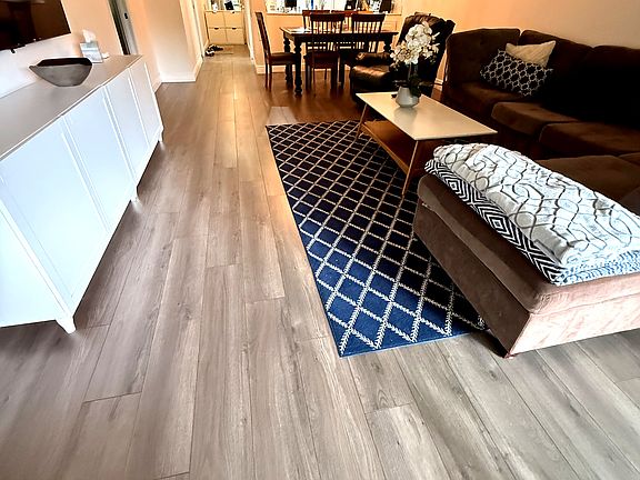 2nd image of 2707 Nassau Bnd APT H2