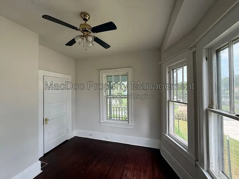 1013 Terrace St — Photo 11