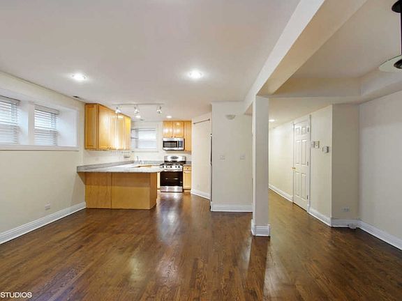5th image of 4718 N Kenmore Ave #69