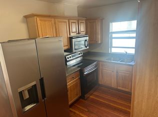 2904 E Cherry St APT C, Seattle, WA 98122