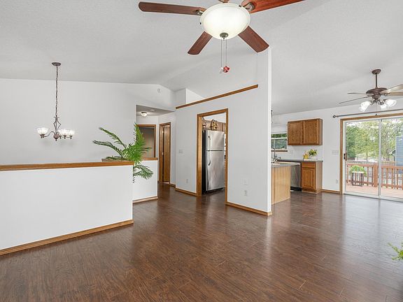 5th image of 1537 E Summerwood Ct