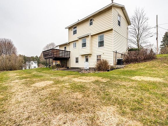 5th image of 7214 Andover Cir