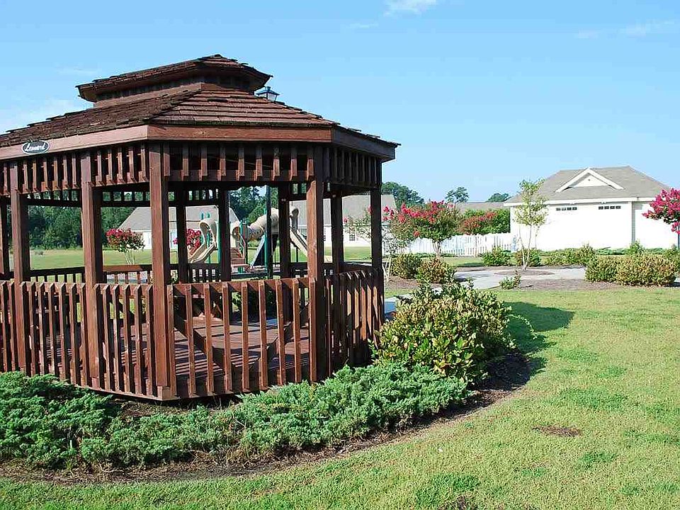 2nd image of 1186 Bethpage Dr. Lot 17