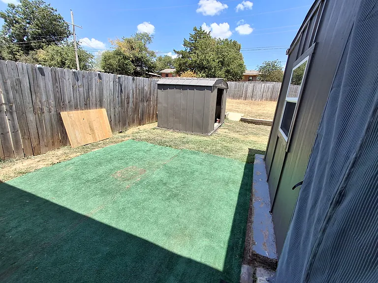 6115 NW Dearborn Ave — Photo 14