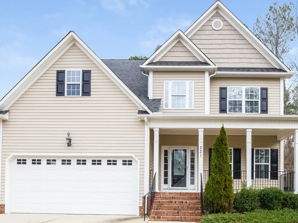 221 Worthington Ct, Clayton, NC 27527